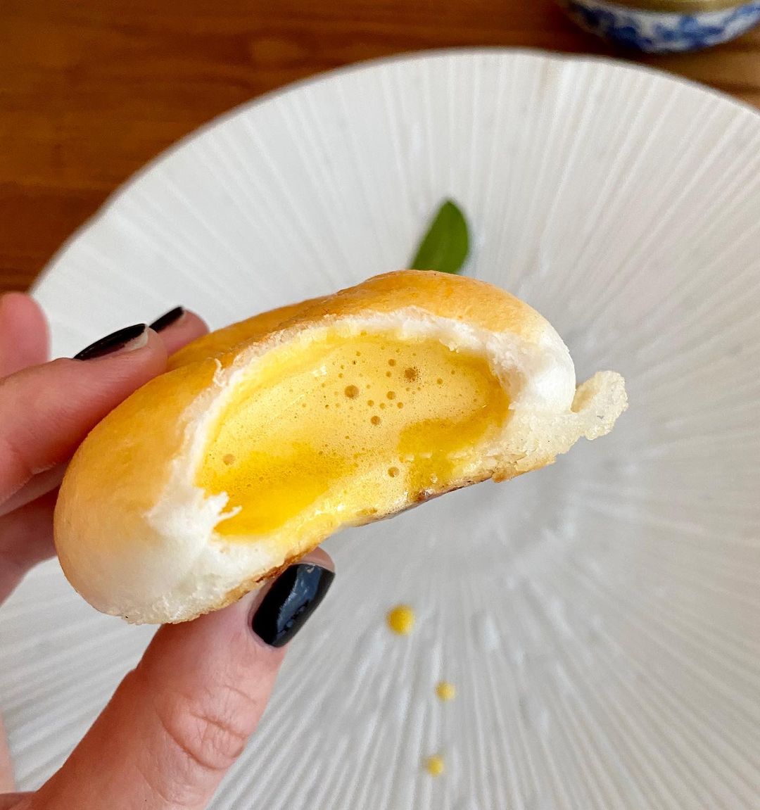 Steamed duck yolk custard bun